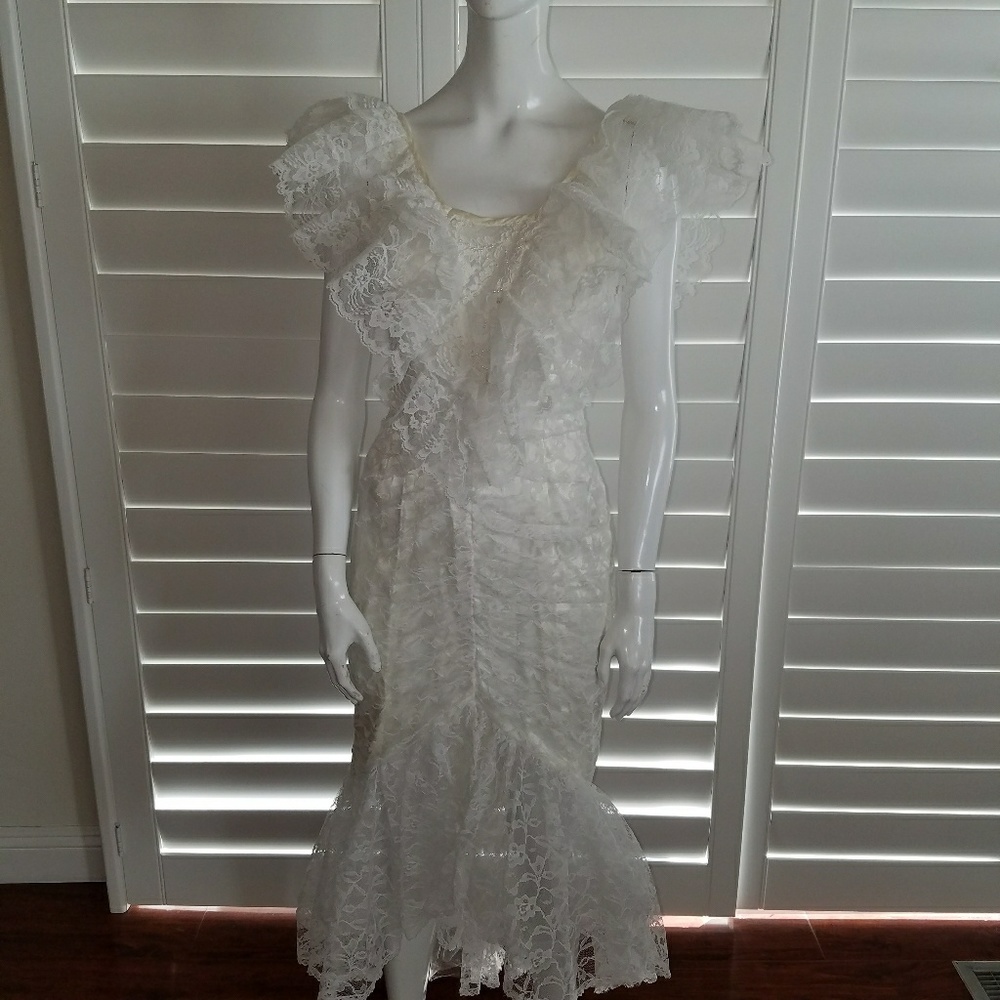 Vintage white lace mermaid dress